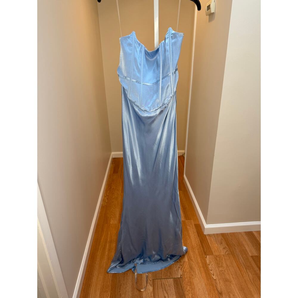 NEW NWT Meshki Harlow Satin Strapless Maxi Dress 
Cornflower Blue Medium - Picture 4 of 6